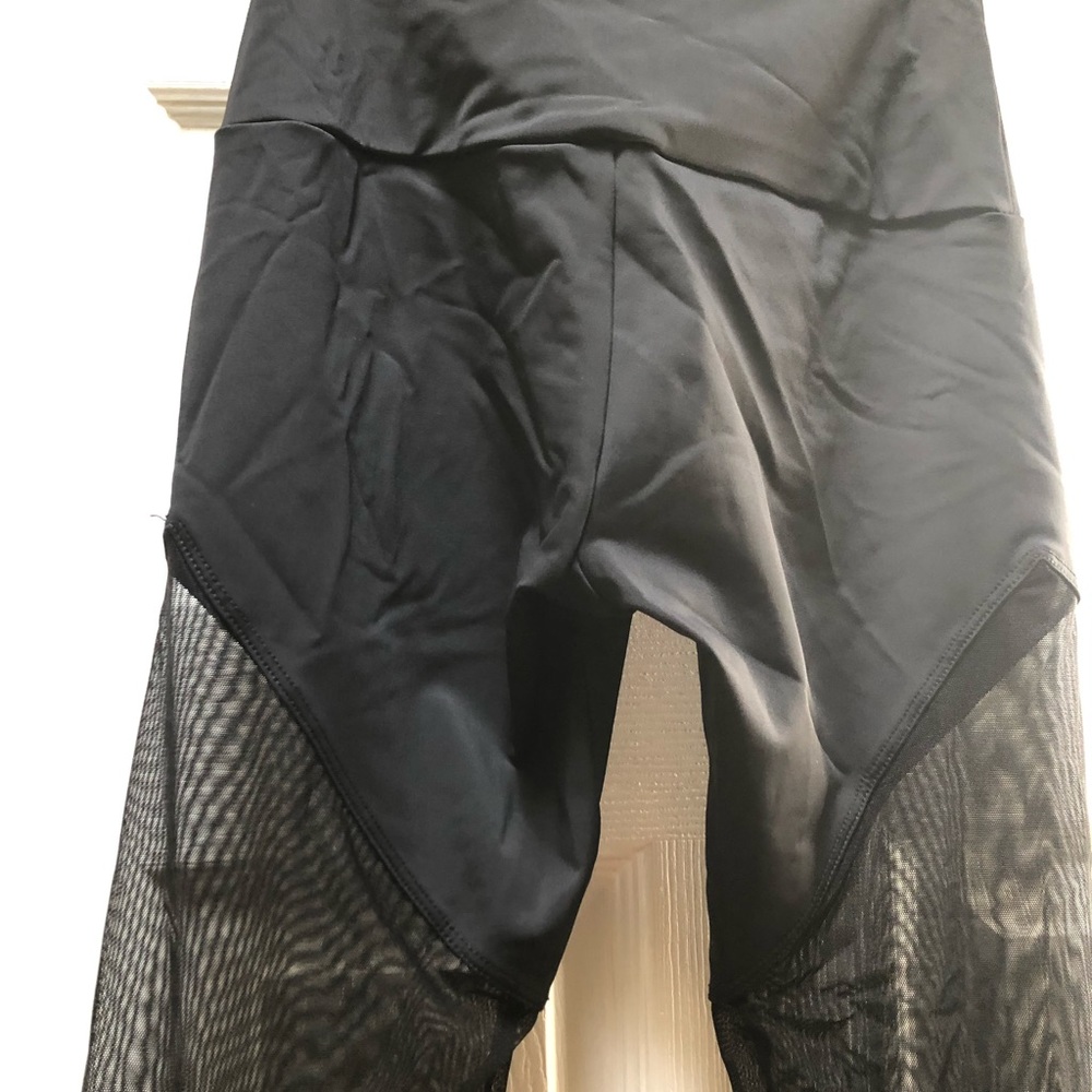 Onzie Track High-Rise Leggings - Picture 5 of 7